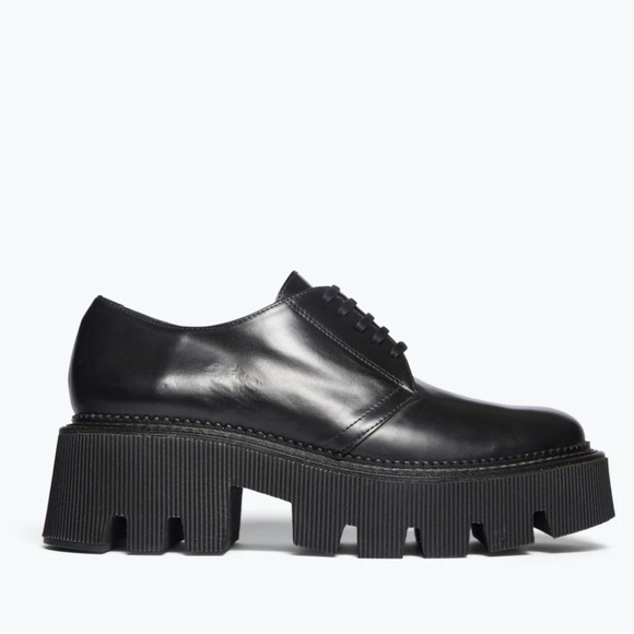 Freda Salvador Keena Lug Sole Oxford